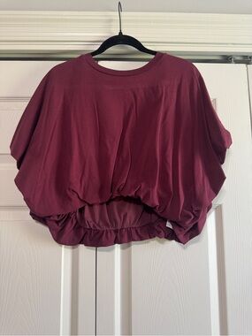 GREY LAB Wine Balloon-Hem Cropped Tee